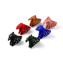Load image into Gallery viewer, Thick Velvet Hair Claw Clip w/ Pearls
