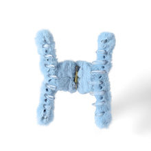 Load image into Gallery viewer, 2 Pack Fur Feel Claw Hair Clip
