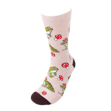 Load image into Gallery viewer, Parquet Men’s Mushroom &amp; Frog Novelty Crew Socks – Earth Tones

