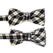 Load image into Gallery viewer, Men&#39;s Plaid Cotton Bow Tie &amp; Matching Pocket Square
