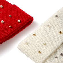 Load image into Gallery viewer, Knit Beanie with Pearls and Pom
