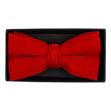 Load image into Gallery viewer, Men&#39;s Velvet Banded Bow Tie
