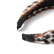 Load image into Gallery viewer, &quot; C &quot; Shaped Houndstooth Headband
