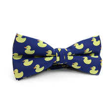 Load image into Gallery viewer, Men&#39;s Blue Duck Banded Bow Tie
