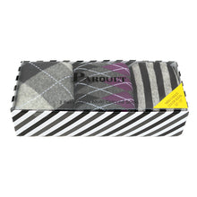 Load image into Gallery viewer, Fancy Multi Colored Socks Striped Gift Box (3 Pairs in Box)
