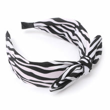 Load image into Gallery viewer, Headband - Animal Print
