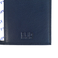 Load image into Gallery viewer, America Embossed Leather Passport Case
